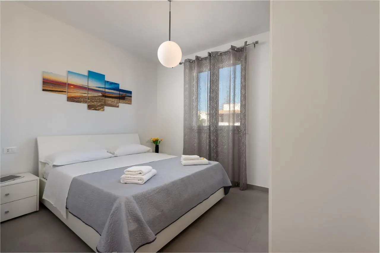 Savoia'S Apartments San Vito Lo Capo 0*,